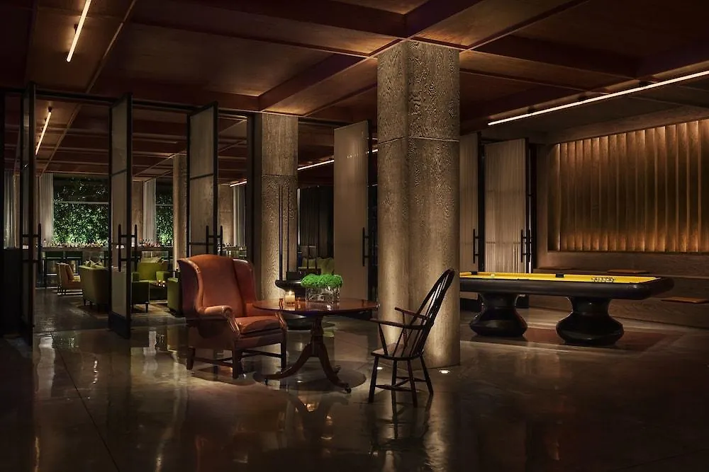 ****  Public, An Ian Schrager Hotel New York Stati Uniti