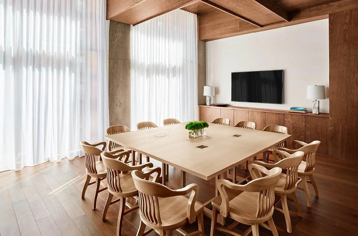 Public, An Ian Schrager Hotel New York 4*,  Stati Uniti