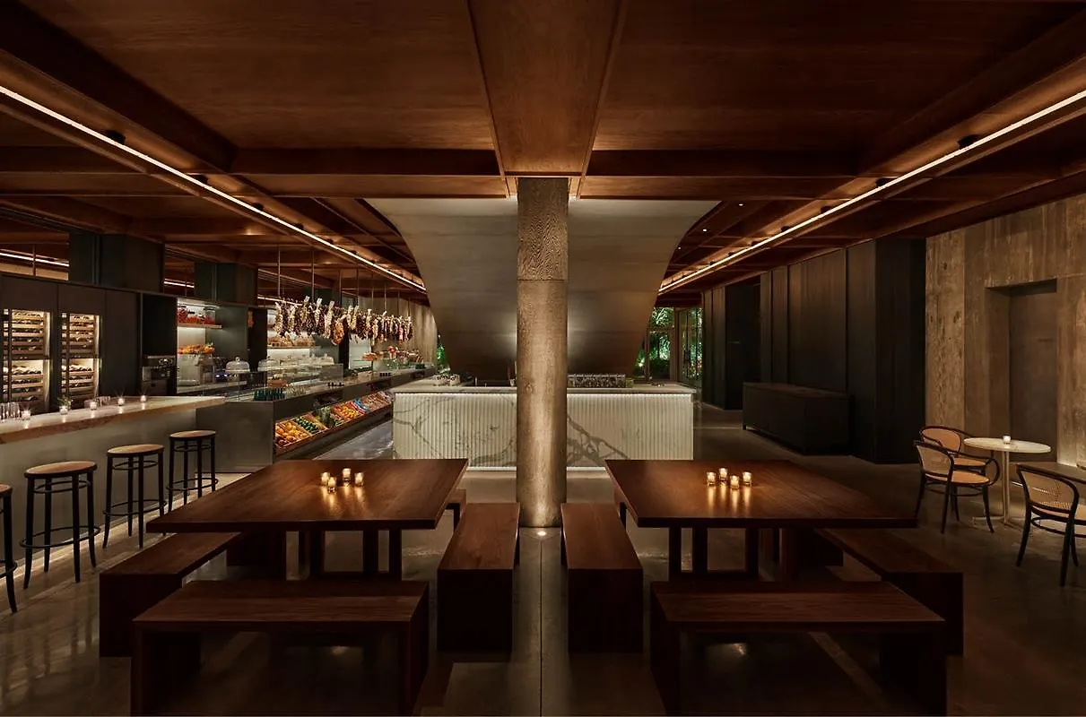****  Public, An Ian Schrager Hotel New York USA